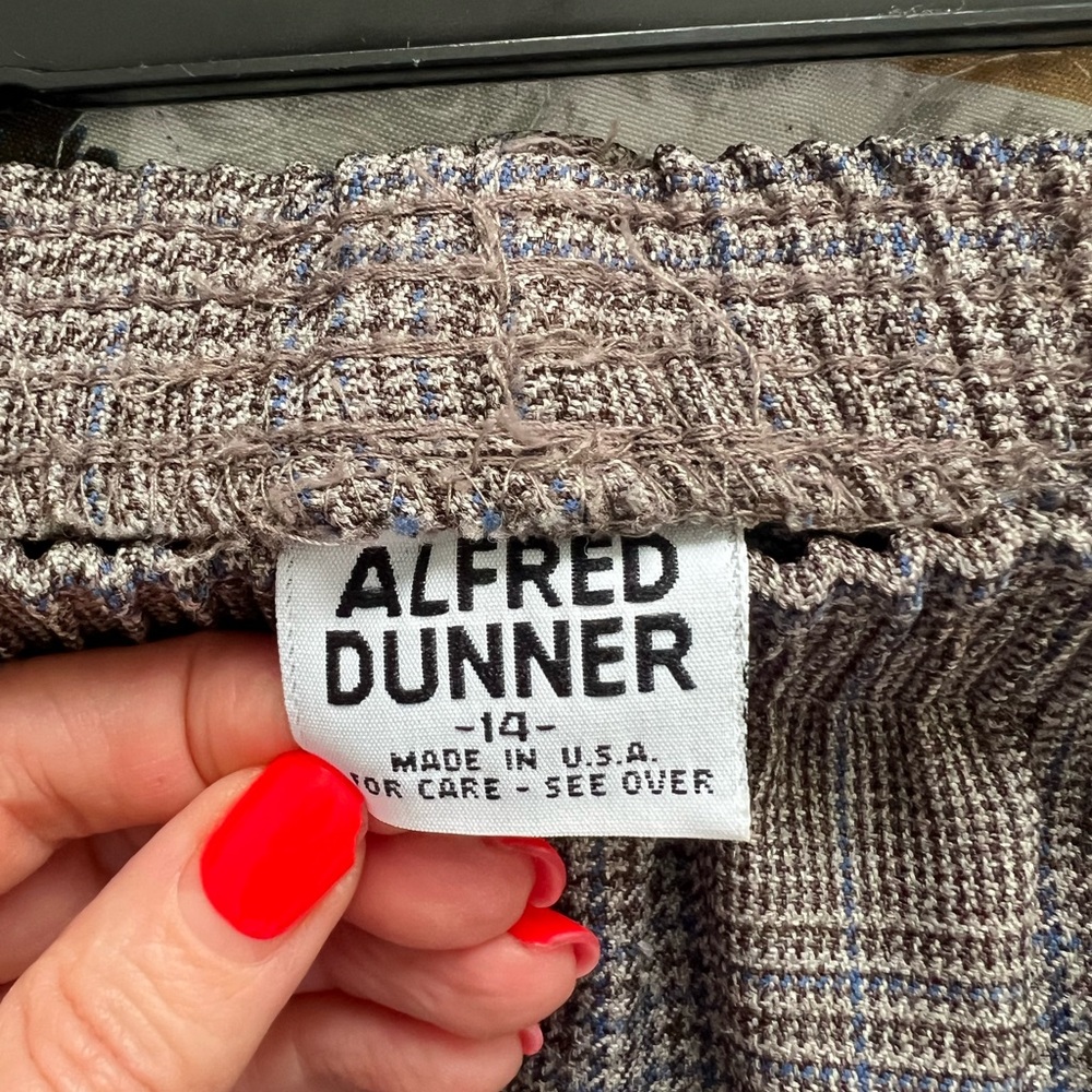 Alfred Dunner Gray Plaid A-Line Skirt - Picture 6 of 10
